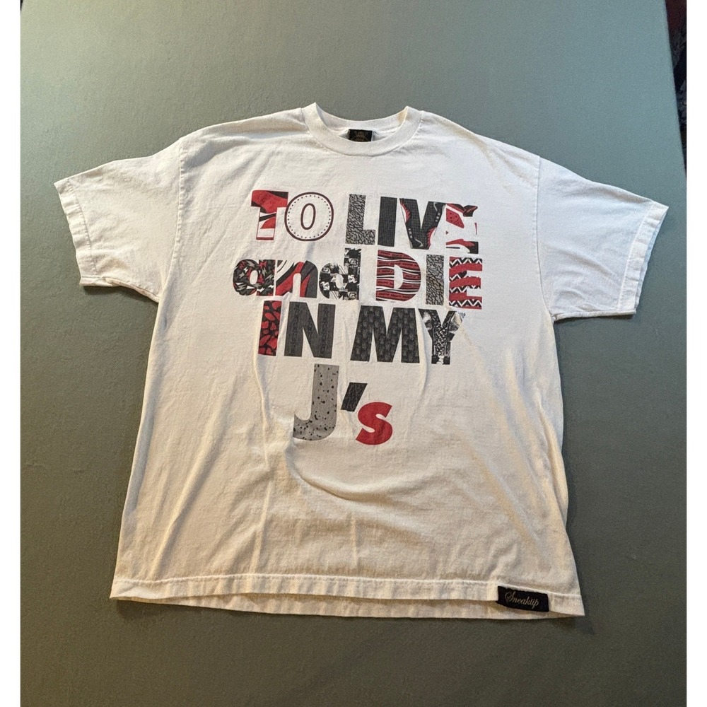 Y2K Sneaktip To Live and Die in My J's Graphic T-Shirt Mens 2XL White Streetwear